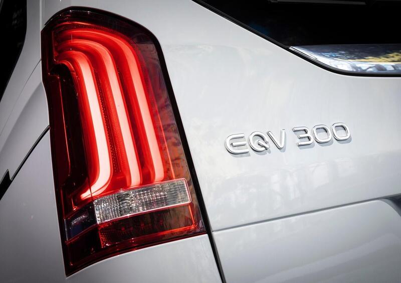 Mercedes-Benz EQV (2020-->>) (19)