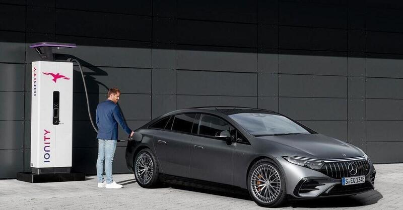 Mercedes EQS, 100% green da produzione a fine vita