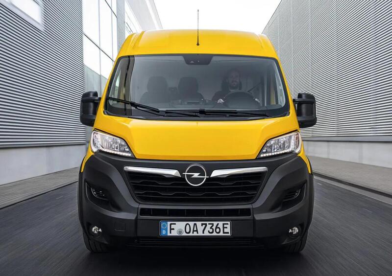 Opel Movano-e Furgone (2021-23) (3)