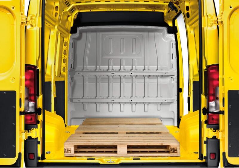 Opel Movano-e Furgone (2021-23) (11)
