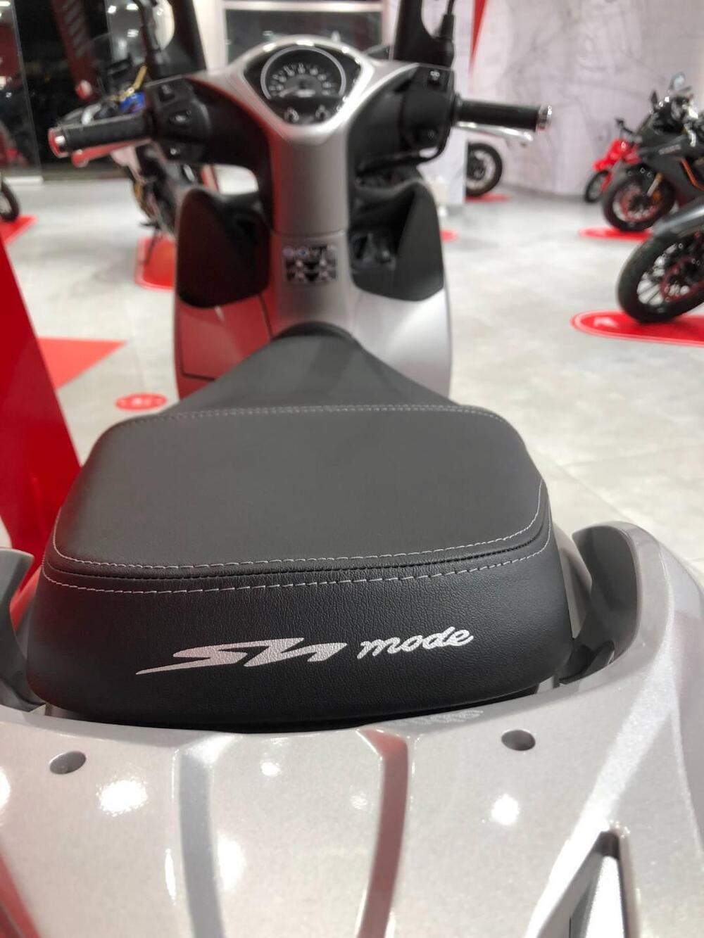 Honda SH 125 Mode (2024 - 25) (3)