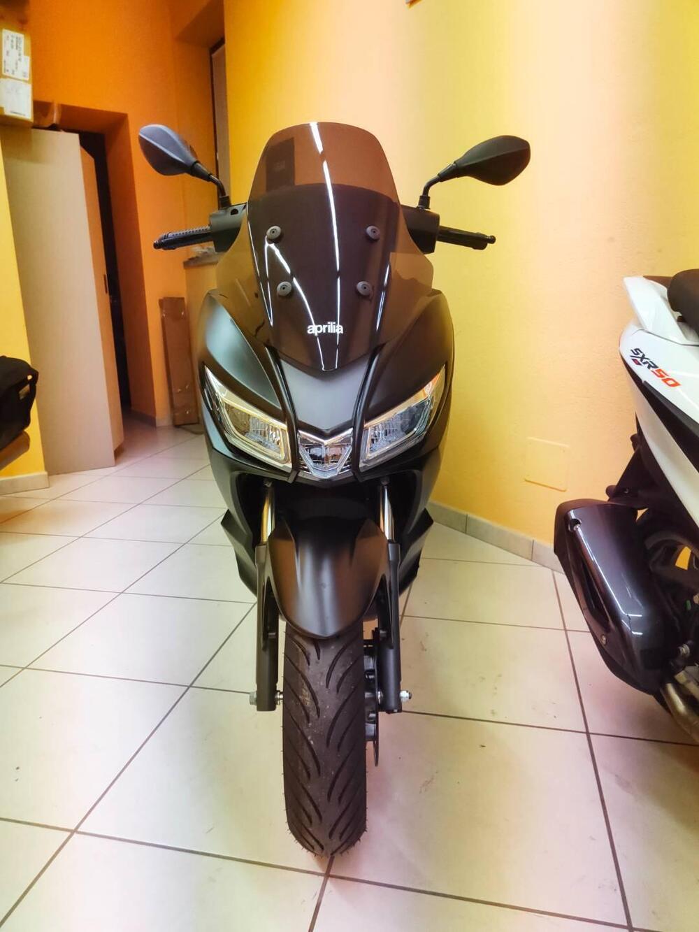 Aprilia SXR 50 (2021 - 25) (2)