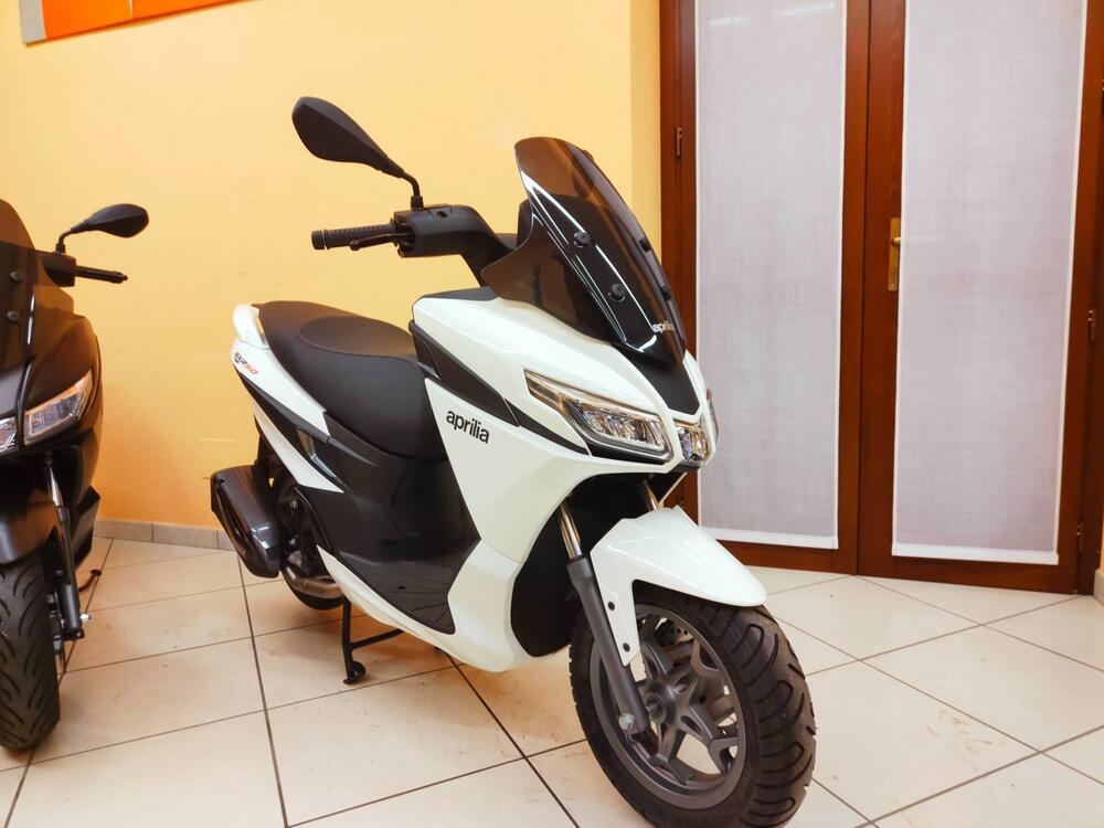 Aprilia SXR 50 (2021 - 25) (5)