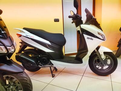 Aprilia SXR 50 (2021 - 25) nuova