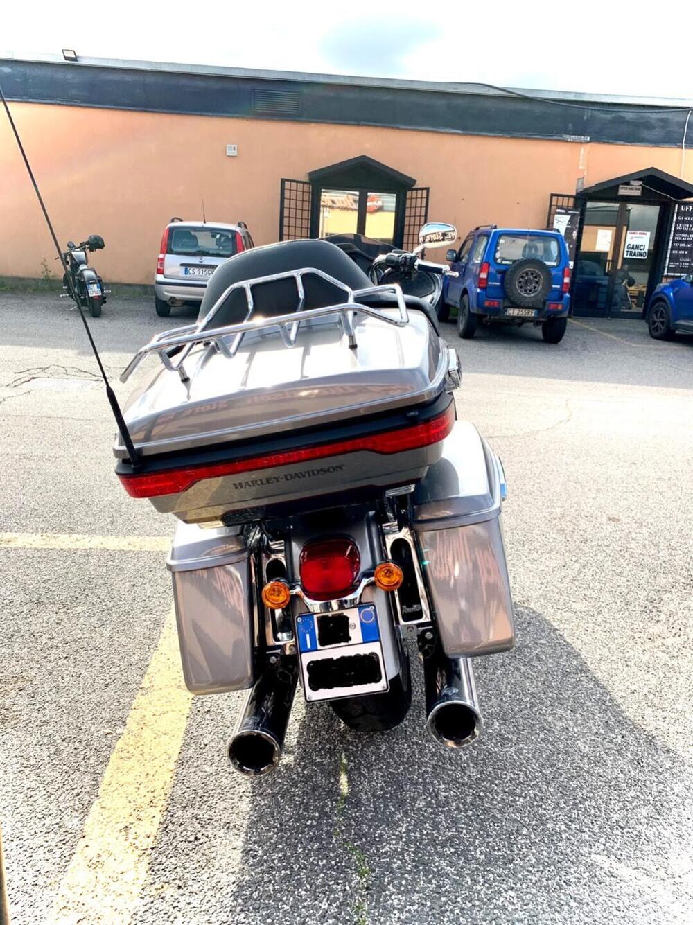 Harley-Davidson 1690 Road Glide Ultra (2015 - 16) - FLRTU (4)