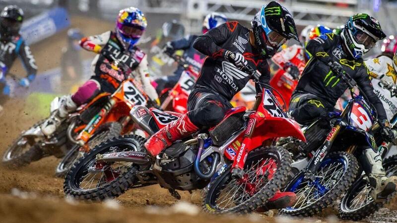 Supercross USA 250 e 450 Triple Crown Highlights - Glendale 2022 [VIDEO]