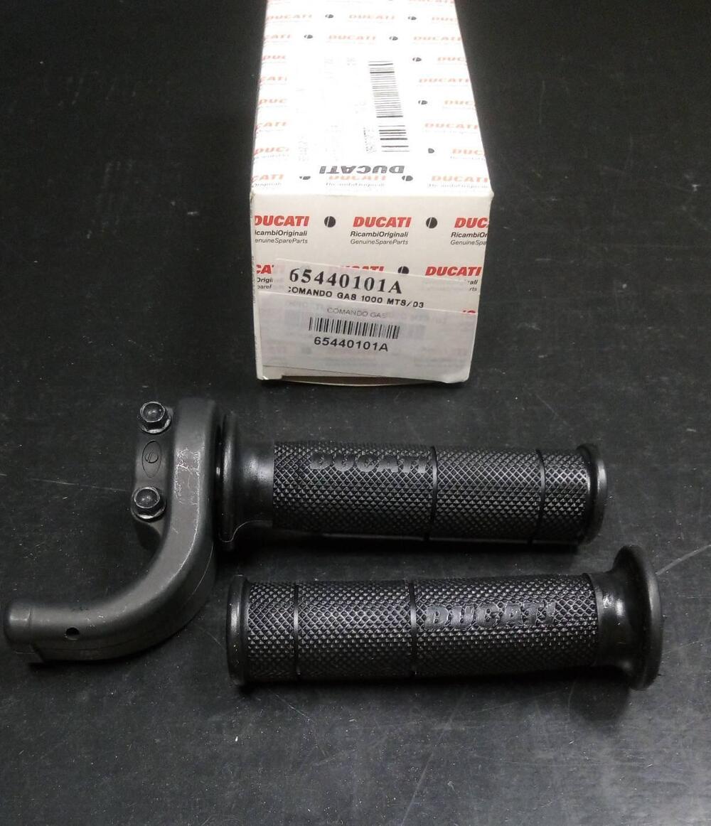 Comando gas MTS1000 Ducati (3)