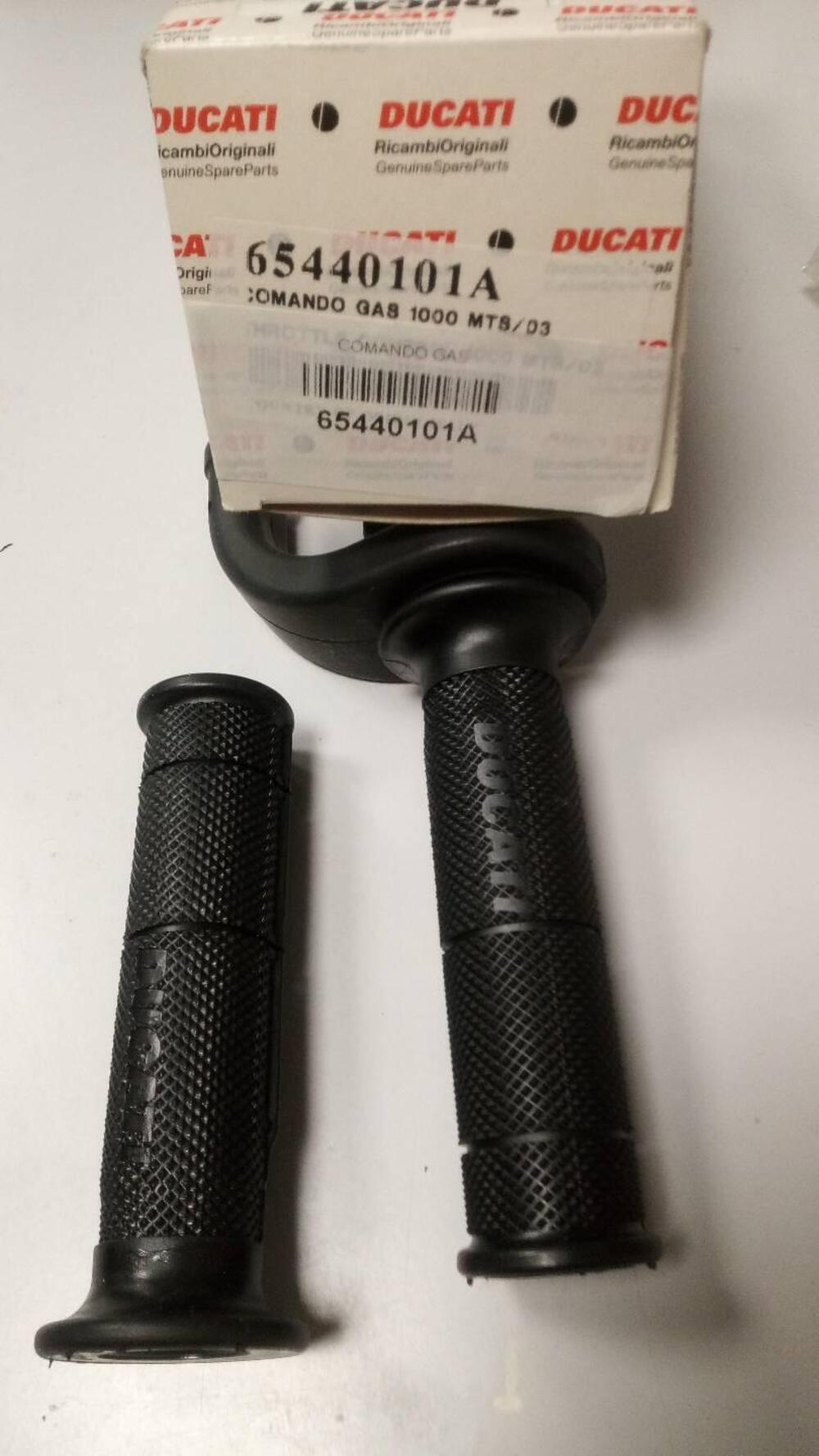 Comando gas MTS1000 Ducati (5)