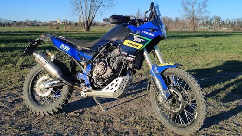 Yamaha T&eacute;n&eacute;r&eacute; 700: serbatoio Acerbis 23 litri e scarico SC Project. Montaggio e test