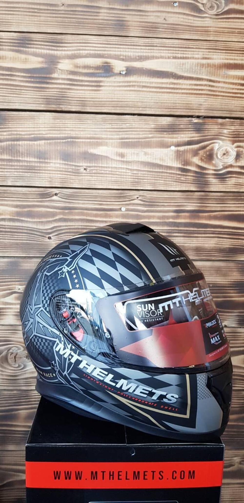 MT HELMETS THUNDER 3 SV ISLE OF THE MAN (6)