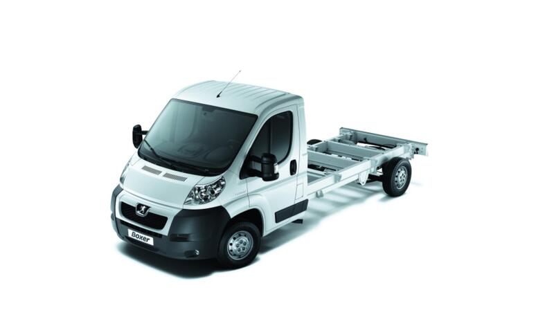 Peugeot e-Boxer Telaio 435 Pacco batteria da 70kW/h PL Cabinato