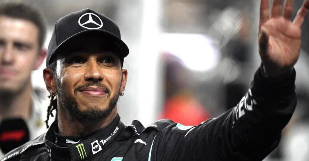 Arrivano i negazionisti di Verstappen: la Francia proclama Lewis Hamilton campione del mondo nel 2021