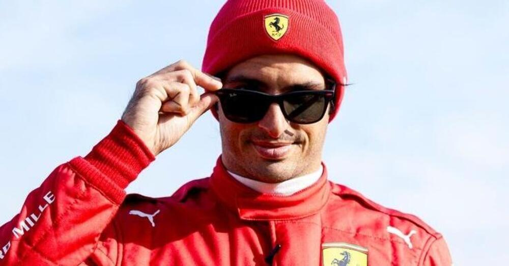 Carlos Sainz: &quot;Leclerc non ha punti deboli, gioco un euro su di lui nel 2022. Verstappen? Meglio non dire nulla..&quot;