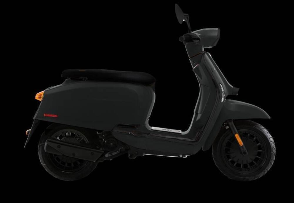 Lambretta V200 Special (2021 - 25) (3)