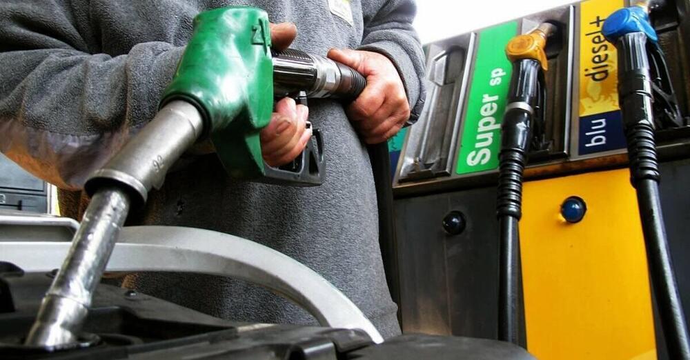 Caro carburanti, i benzinai: &ldquo;Si torni ai prezzi amministrati, siamo in emergenza&rdquo;