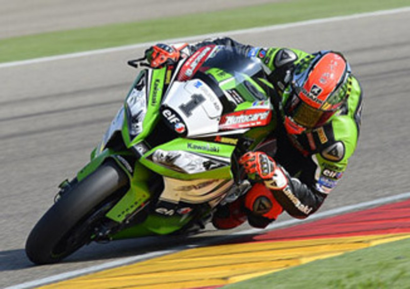 Superbike. Doppietta di Sykes ad Aragon