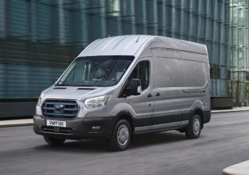 Ford E-Transit Furgone (7)