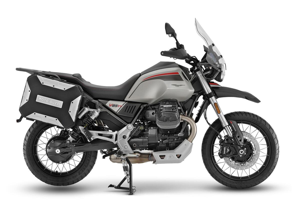 Moto Guzzi V85 TT Travel (2021 - 23)