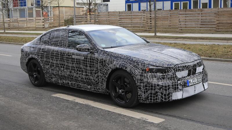 BMW M5, le foto spia 