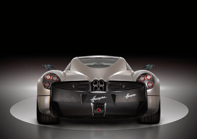 Pagani Huayra Coupé (2015-17) (2)