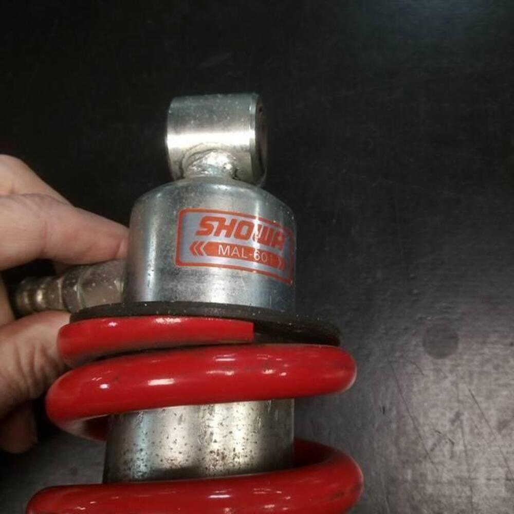 monoammortizzatore CBR600 Honda (6)