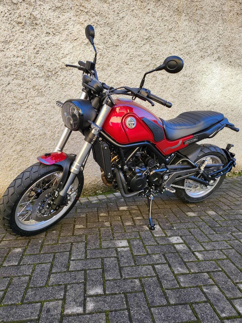 Benelli Leoncino 500 Trail (2021 - 25) (2)