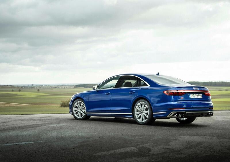 Audi S8 (2019-->>) (4)