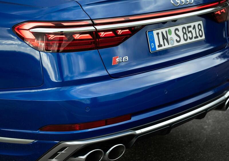 Audi S8 (2019-->>) (24)