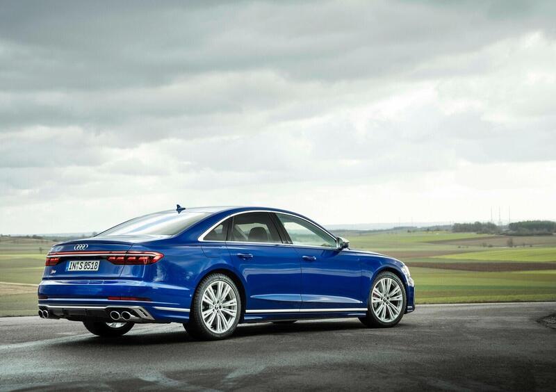 Audi S8 (5)