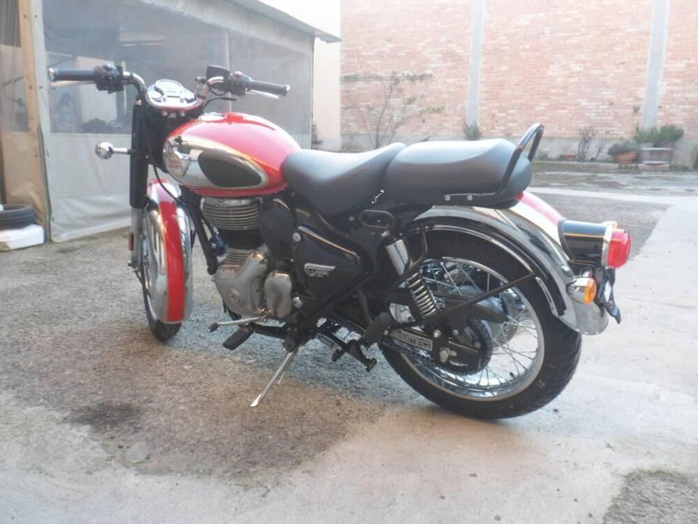 Royal Enfield Classic 350 (2021 - 25) (3)