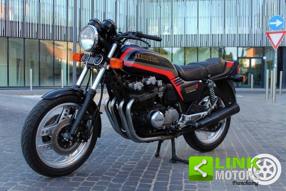 Honda CB 900