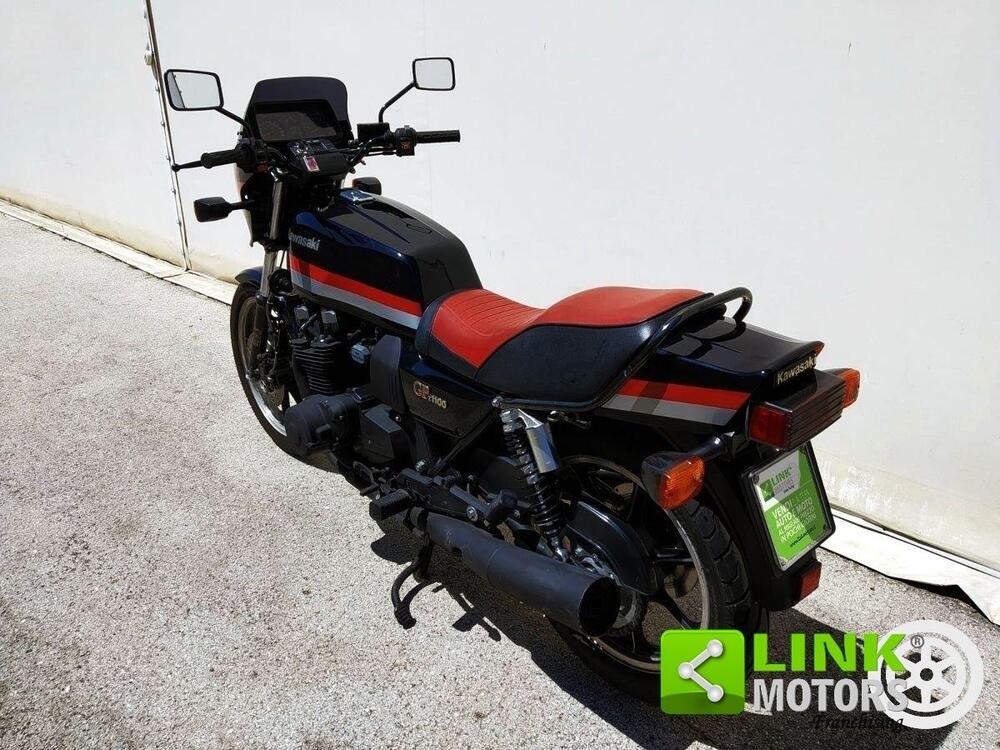 Kawasaki GPz 1100 (12)