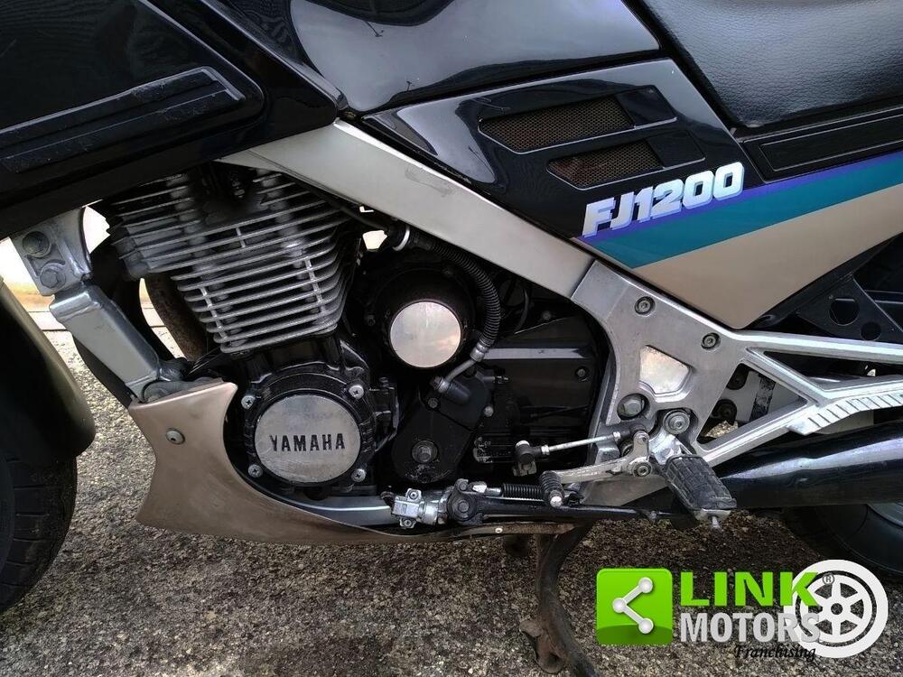 Yamaha FJ 1200 (2)