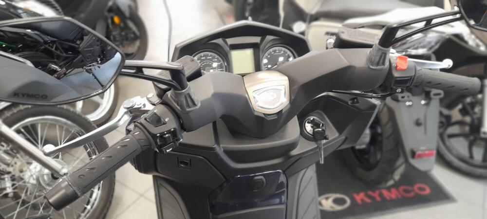 Kymco X-Town 300i City (2021 - 25) (7)