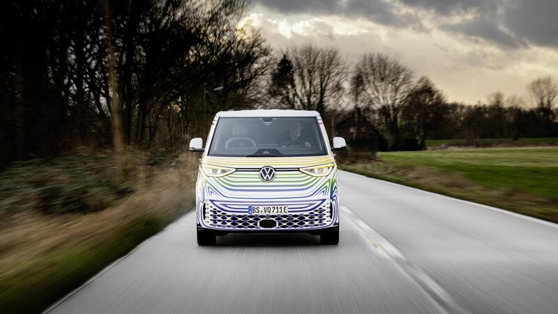 Ecco la Volkswagen ID.Buzz, il nuovo T1 &quot;Bulli&quot; elettrico [Video]