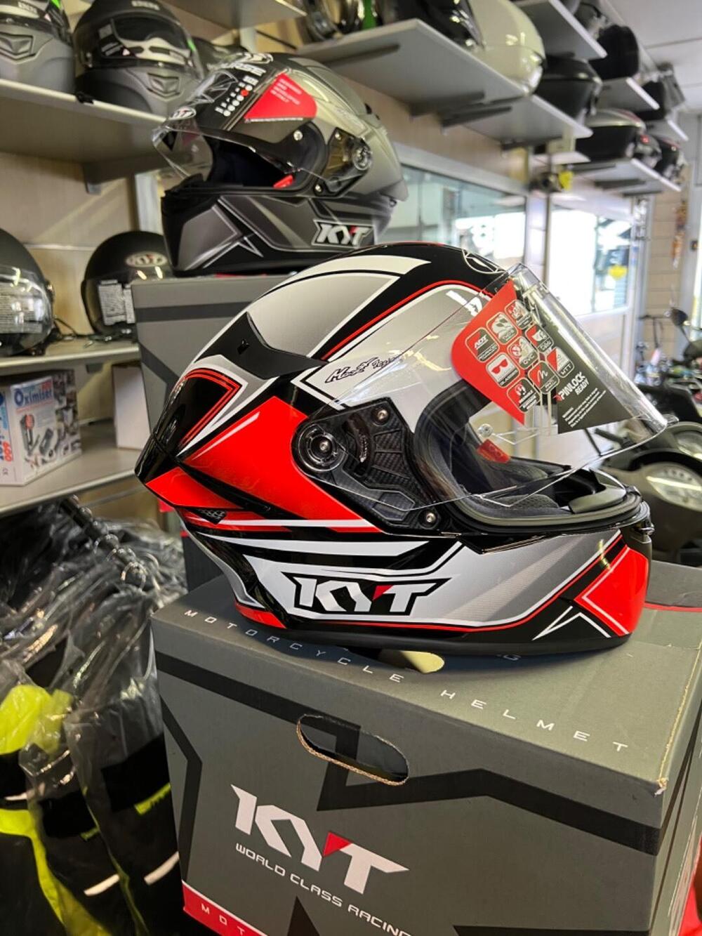 Casco KYT Helmet (10)