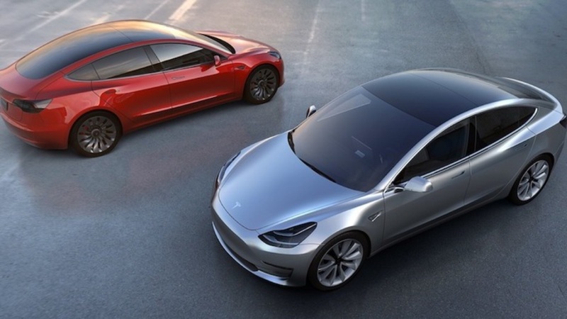 Tesla perde 7 posizioni fra le migliori auto in USA [Subaru e Mazda al top]