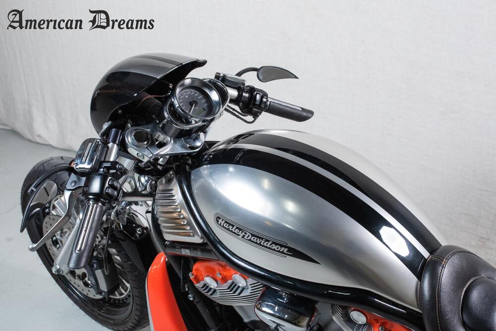 Harley-Davidson 1130 V-Rod (2002 - 05) - VRSCA (18)