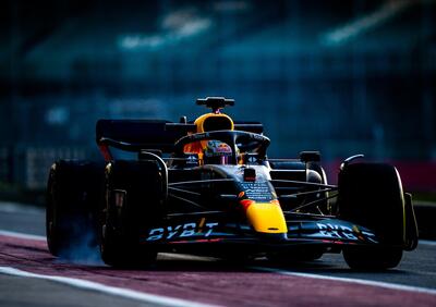 Formula 1: ecco la vera Red Bull RB18 in pista a Barcellona