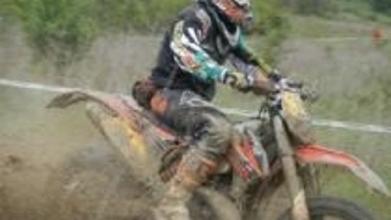 Trofeo Enduro KTM. Gubbio, il mare di fango non ferma i piloti!