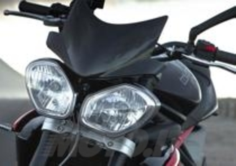 Triumph Street Triple in promozione fino a giugno