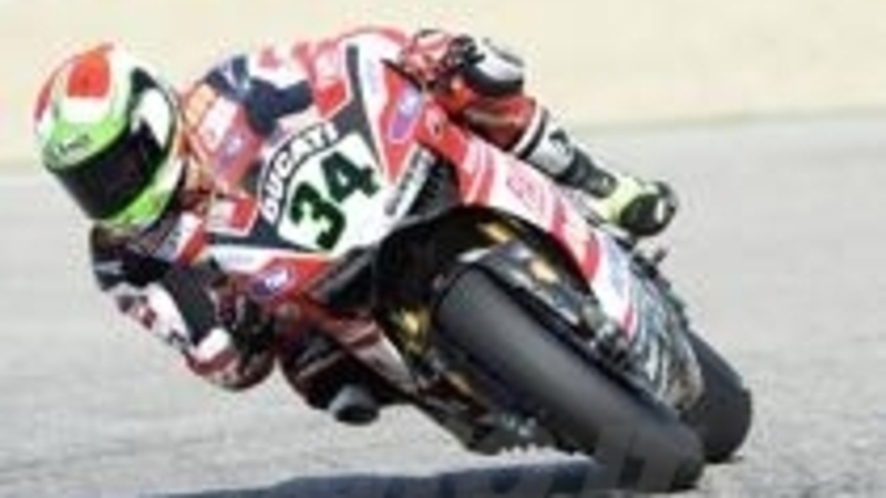 SBK. Giugliano il pi&ugrave; veloce nelle cronometrate a Imola