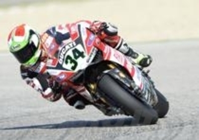 SBK. Giugliano il più veloce nelle cronometrate a Imola