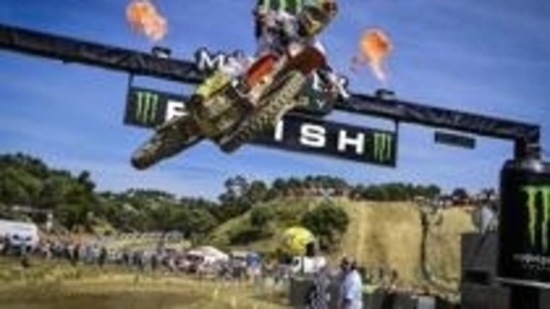 MXGP. Cairoli show a Talavera