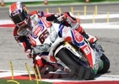 SBK. Jonathan Rea vince gara 1 a Imola