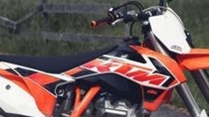 Nuova KTM 250 SX-F 2015. Le prime foto