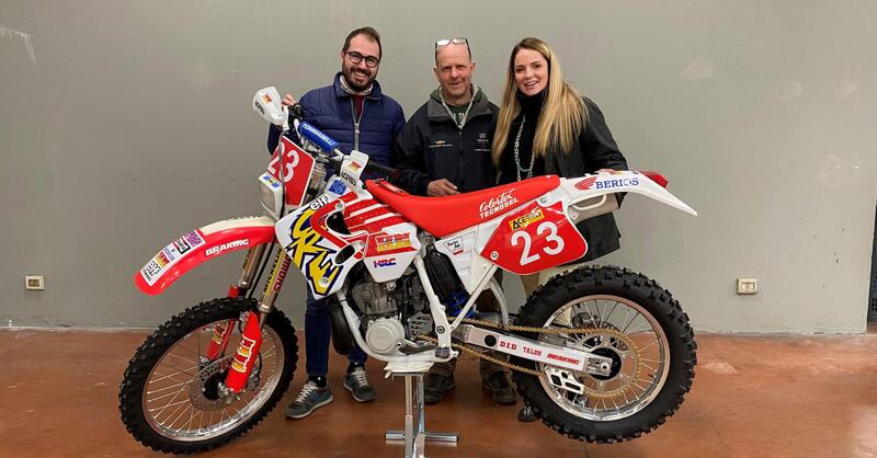 Restaurando: Honda CR 250 2 tempi del 1994