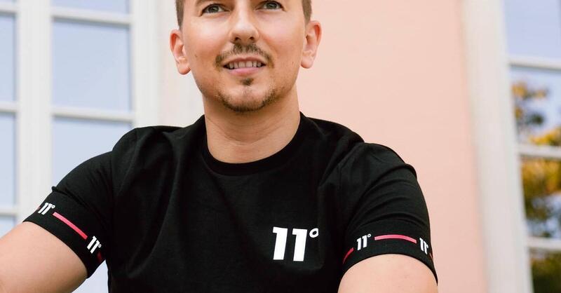 MotoGP. Jorge Lorenzo commentatore Dazn: &quot;Il 2022 potrebbe essere l&#039;anno di Ducati&quot;