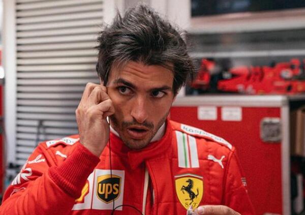 La verit&agrave; sui test e sulla Ferrari l&rsquo;ha detta Carlos Sainz, sorprendendo un po&rsquo; tutti