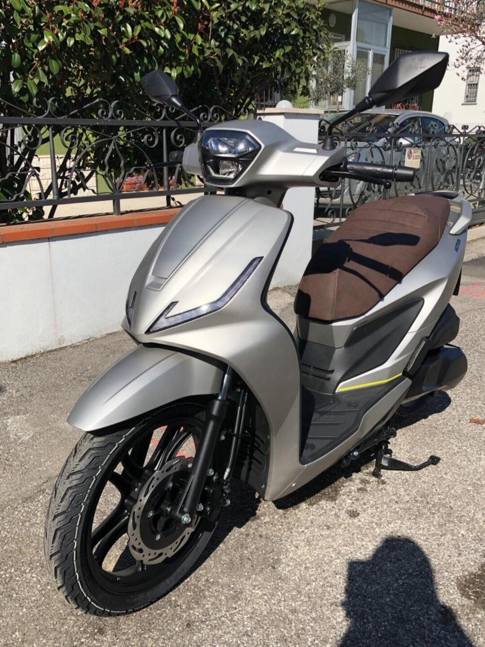 Motron Motorcycles Ventura 125 (2021 - 26) (4)